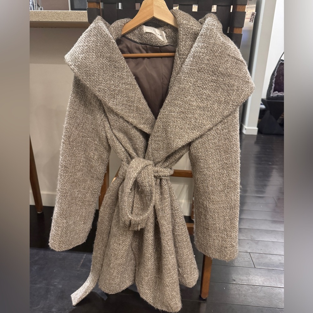 Insanely gorgeous Tahari Coat- Soft Bouclé Wrap Coat - Taupe (large)